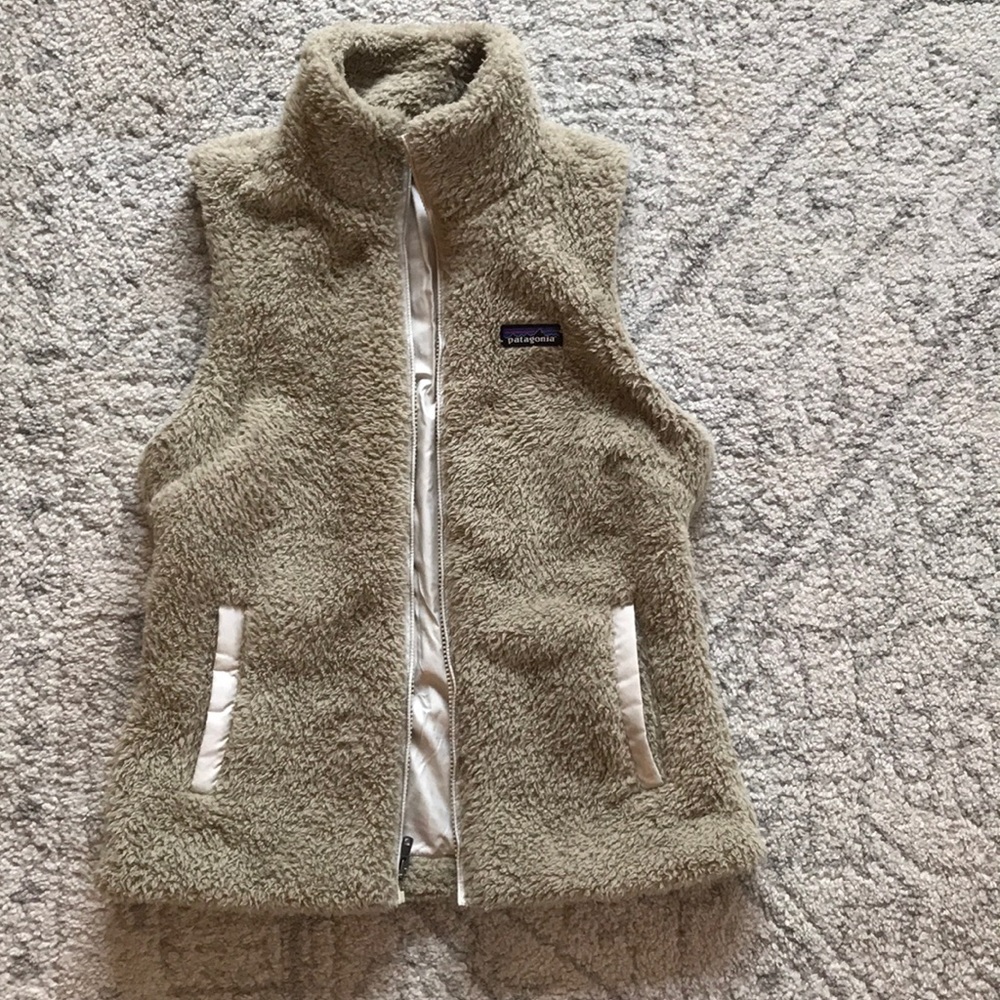 Patagonia Women’s Fuzzy vest